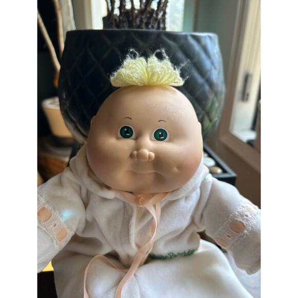 2 1983 Cabbage Patch Kids Boy Athlete w/ Blue Eyes & VTG BALDY PREEMIE - Picture 8 of 12